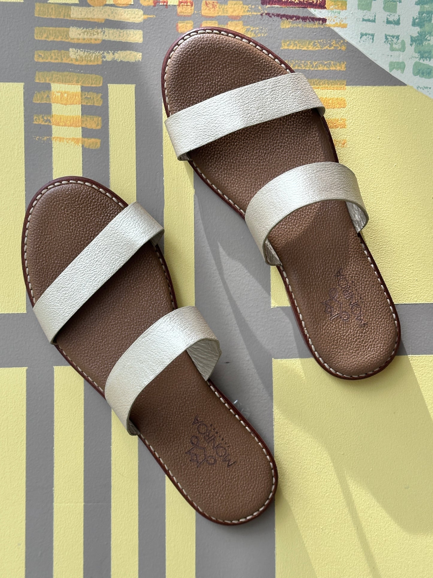 Flats Noely