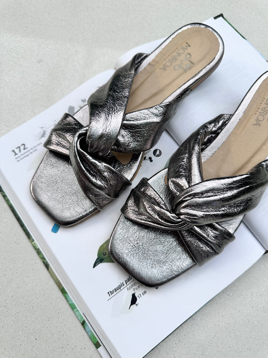 Flats Elara